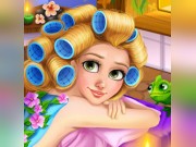 Play Blonde Princess Spa Day Game on FOG.COM