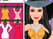 Play Kim Kardashian Selfie Addict Game on FOG.COM