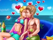 Play Ellie Private Beach Game on FOG.COM