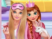 Play Princesses Pj Party Game on FOG.COM