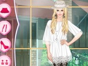Play Helen Lace Up Dress Up Game on FOG.COM