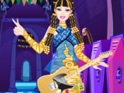 Play Barbie Monster High Dress Up Game on FOG.COM