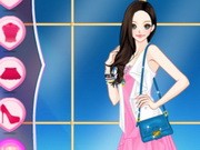 Play Amy Korean Star Dress Up Game on FOG.COM