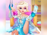 Play Ice Queen Hospital Recovery Game on FOG.COM