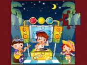 Play Cute Little Kids Jigsaw Game on FOG.COM