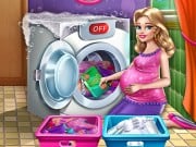 Play Mommy Washing Clothes Game on FOG.COM
