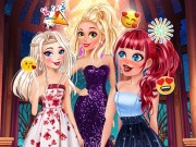 Play Princesses New Year Collection Game on FOG.COM