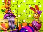 Play Easter Bunnies Puzzle Game on FOG.COM