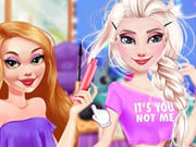 Play Princesses Break Up Drama Game on FOG.COM