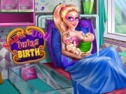Play Super Doll Twins Birth Game on FOG.COM