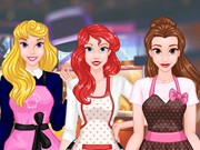 Play Princesses Housewives Contest Game on FOG.COM