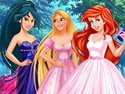 Play Princesses: Royals Vs Hipsters! Game on FOG.COM