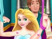 Play Rapunzel And Flynn Love Story Game on FOG.COM