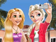Play Princesses Selfie Time Game on FOG.COM