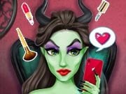 Play Evil Queen Glass Skin Routine #Influencer Game on FOG.COM