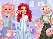 Play Princesses Kawaii Party Game on FOG.COM