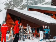 Play Ski Resort Hidden Snowflakes Game on FOG.COM